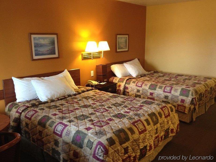 America'S Best Inn & Suites Saint George Bagian luar foto