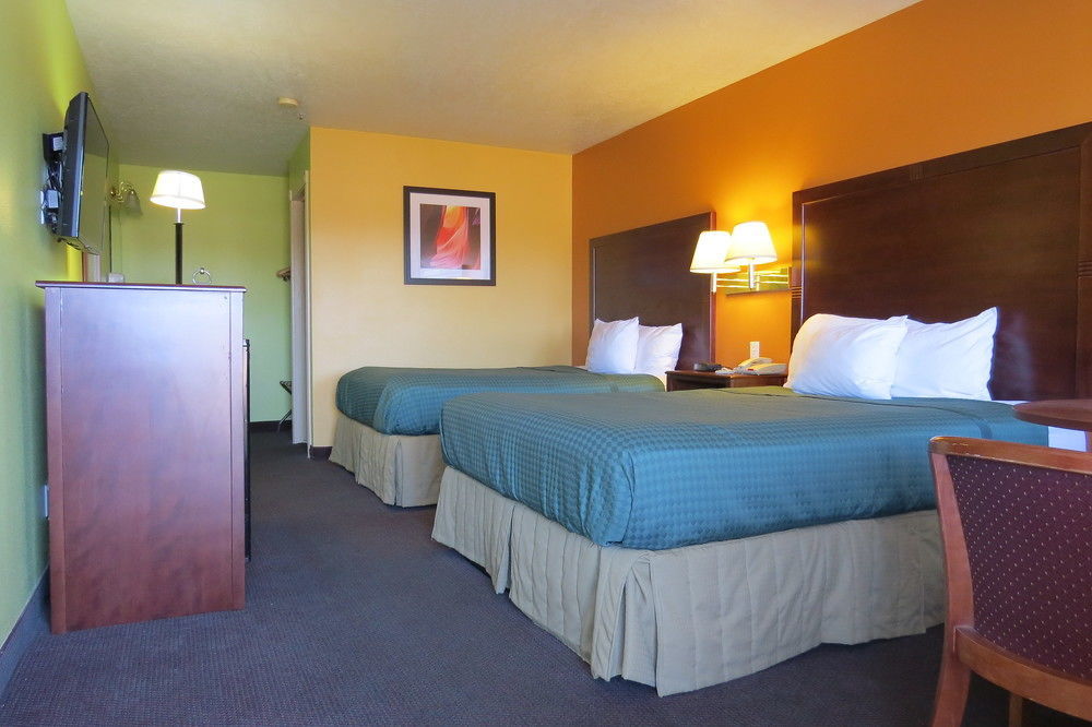 America'S Best Inn & Suites Saint George Bagian luar foto
