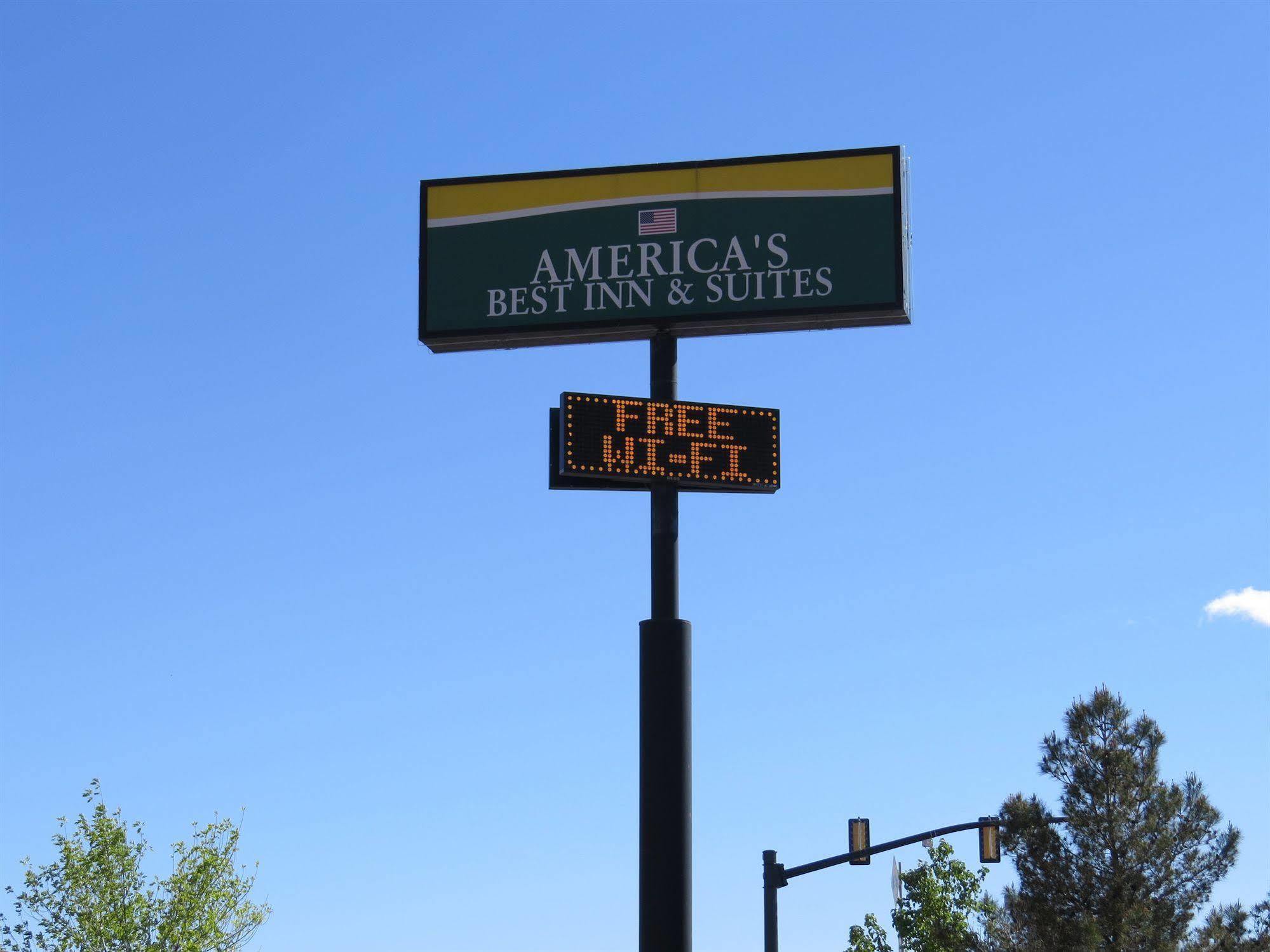 America'S Best Inn & Suites Saint George Bagian luar foto
